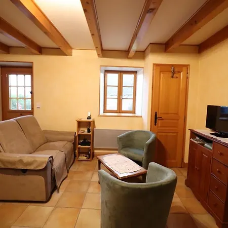 Holiday home Maison De Caractere Renovee Avec Jardin, Pres Des Monts Et Activites De Plein Air - Fr-1-742-111 Neussargues en Pinatelle